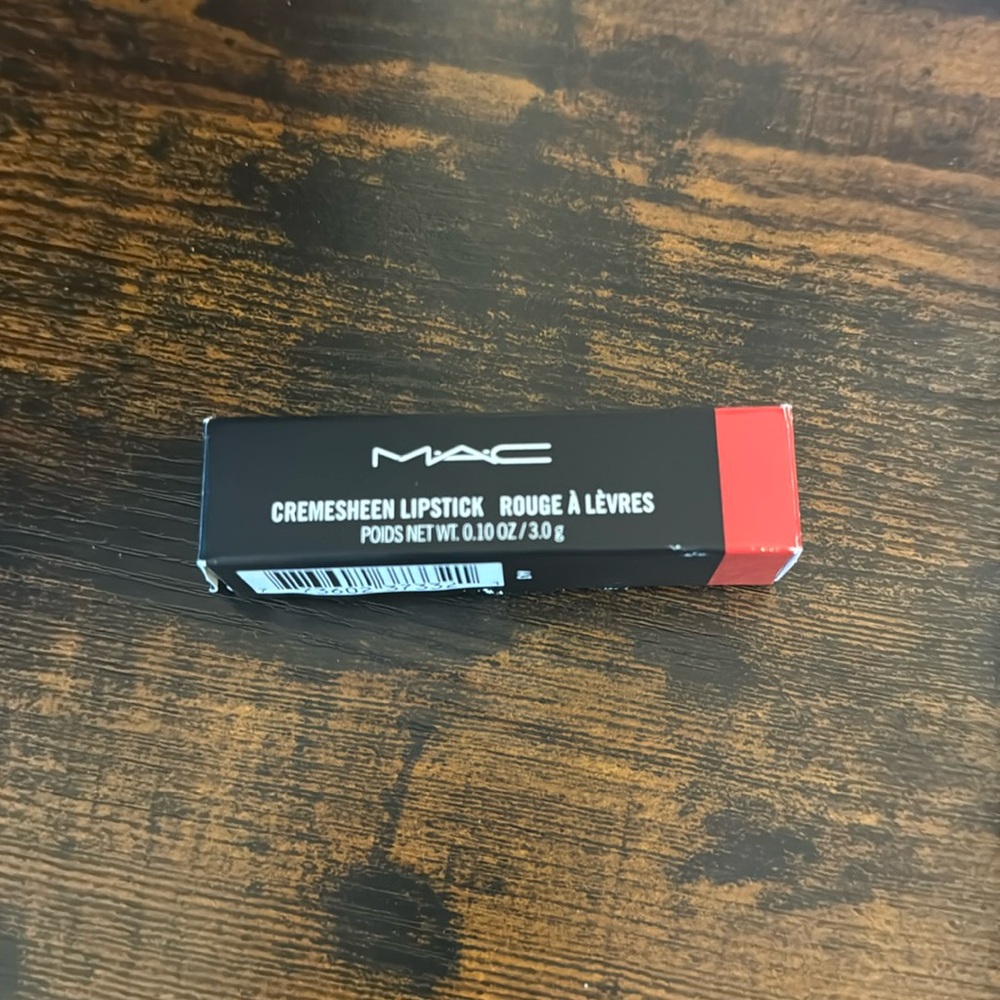BNIB MAC Cremesheen Lipstick
